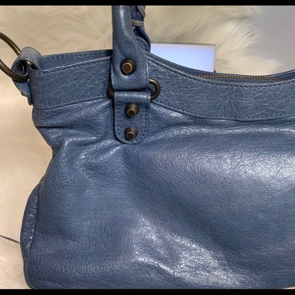 Authentic balenciaga small bag - Picture 12 of 16
